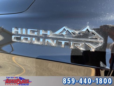 Used 2023 Chevrolet Tahoe High Country image 15