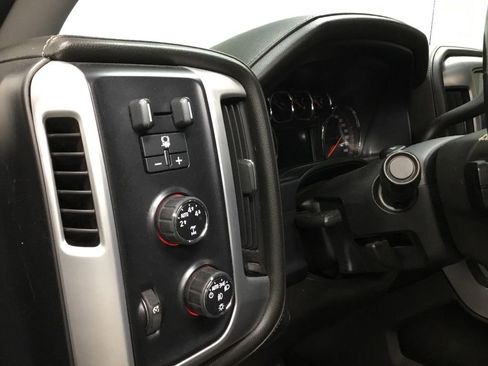 Used 2015 GMC Sierra 1500 SLT w/ SLT Crew Cab Value Package image 11