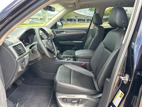 Used 2019 Volkswagen Atlas SEL AWD/4WD image 12
