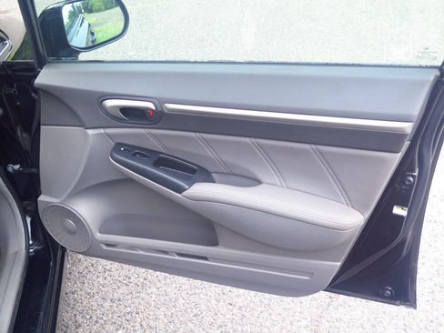 Used 2011 Honda Civic EX-L image 28