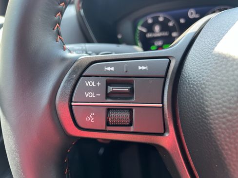 Used 2026 Honda CR-V TrailSport image 11