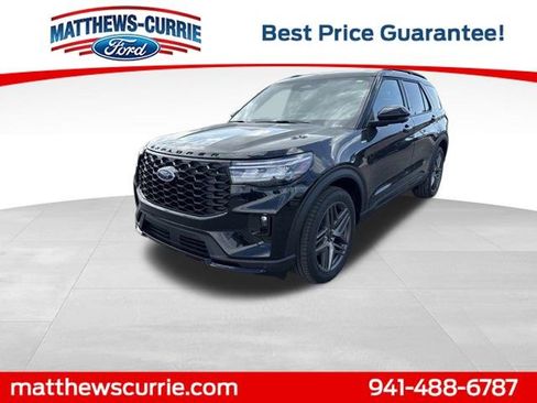New 2026 Ford Explorer ST-Line w/ ST-Line Street Pack image 7