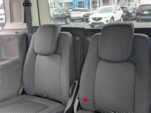 Used 2022 Ford Transit Connect XLT image 14