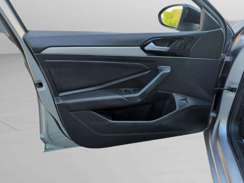 Used 2019 Volkswagen Jetta R-Line image 29