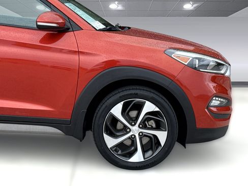 Used 2017 Hyundai Tucson Sport image 34