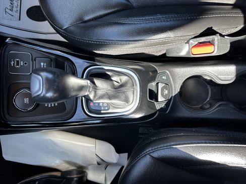 Used 2019 Jeep Compass Altitude image 21