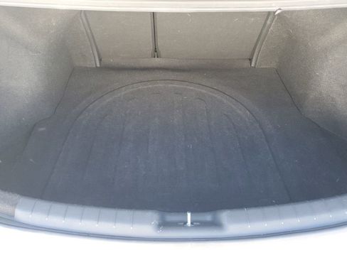 Used 2019 Hyundai Elantra SE w/ Cargo Package image 33