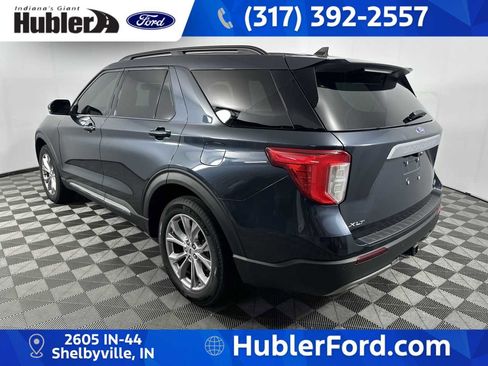 Used 2024 Ford Explorer XLT w/ Equipment Group 202A AWD/4WD image 6