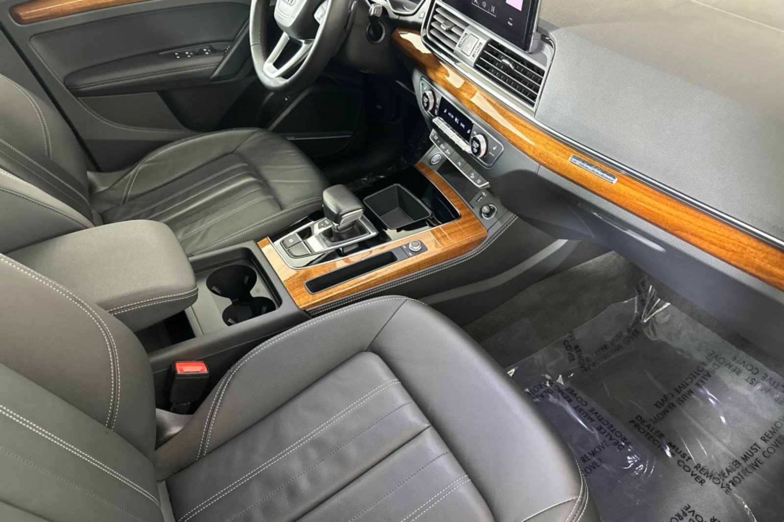 Used 2023 Audi Q5 2.0T Premium Plus w/ Premium Plus Package AWD/4WD image 15