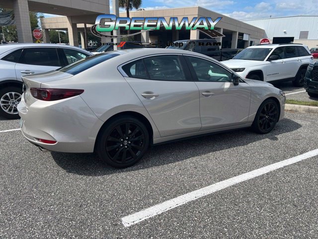 Used 2024 MAZDA MAZDA3 s FWD image 4