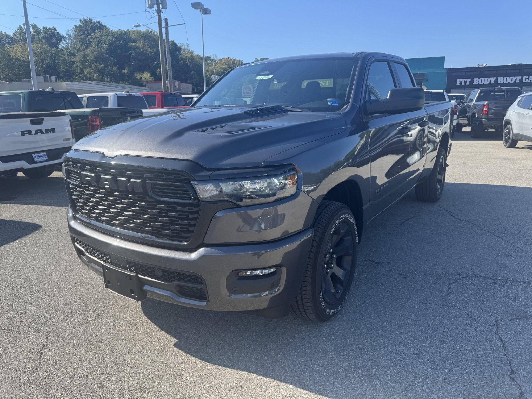 New 2026 RAM 1500 Express AWD/4WD image 1