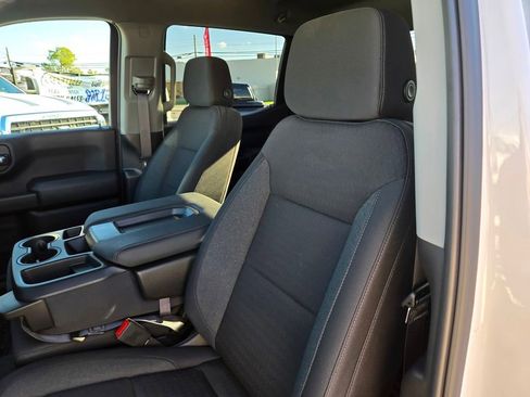 Certified 2026 Chevrolet Silverado 1500 Custom AWD/4WD image 11