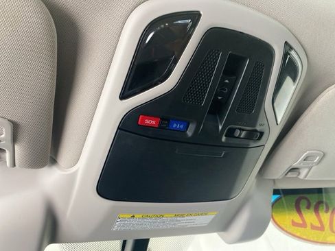 Certified 2022 Subaru Outback Limited image 20