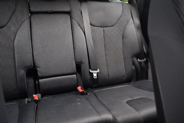 Used 2019 Hyundai Santa Fe SE AWD/4WD image 17