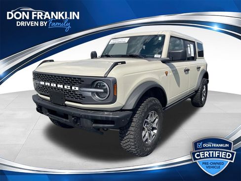 Used 2025 Ford Bronco Badlands AWD/4WD image 1