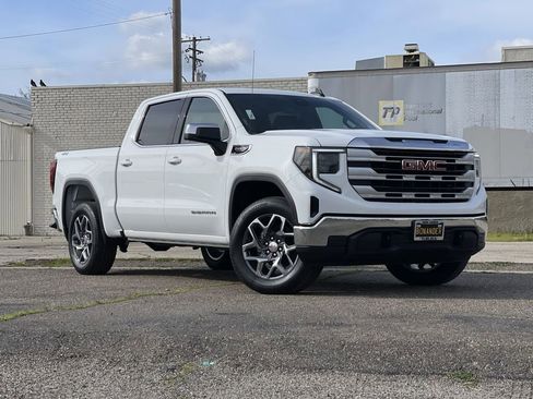 New 2026 GMC Sierra 1500 SLE AWD/4WD image 1
