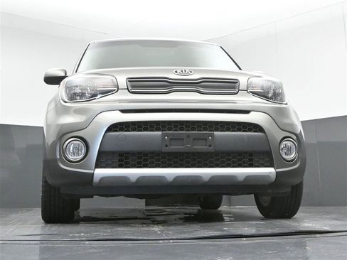 Used 2019 Kia Soul + FWD image 30