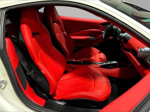 Used 2021 Ferrari F8 Tributo RWD image 23