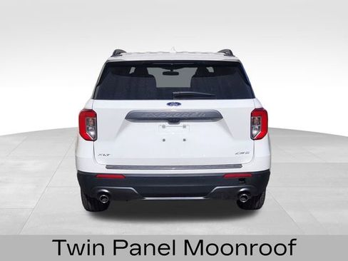 Certified 2023 Ford Explorer XLT w/ Equipment Group 202A image 9