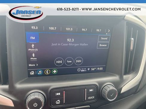 Used 2024 GMC Terrain SLT image 13