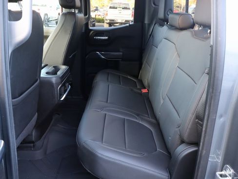 Used 2019 Chevrolet Silverado 1500 LTZ w/ LTZ Plus Package image 18