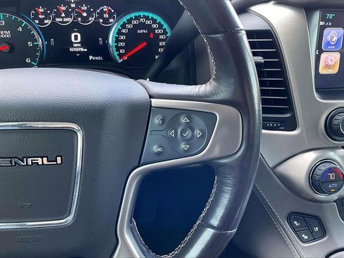 Used 2019 GMC Yukon Denali image 19