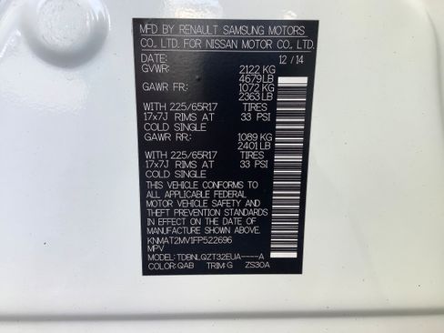 Used 2015 Nissan Rogue SV image 25