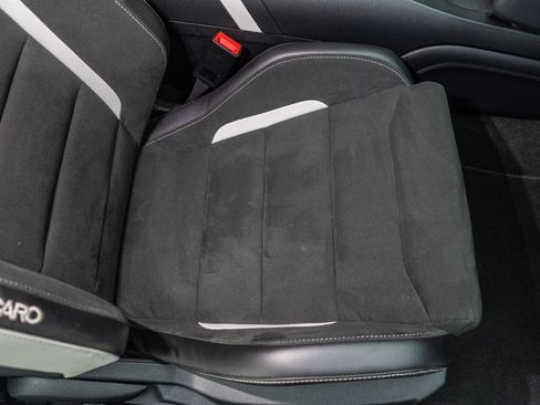 Used 2022 Ford Mustang Shelby GT500 w/ Carbon Fiber Track Pack image 53