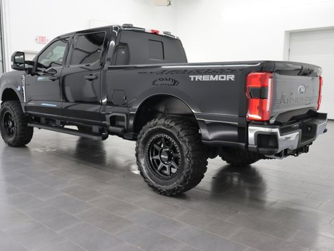 Used 2025 Ford F350 XLT w/ Tremor Off-Road Package AWD/4WD image 6