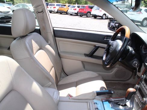 Used 2005 Subaru Outback 3.0R L.L. Bean AWD/4WD image 11