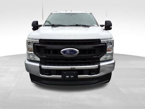 Certified 2020 Ford F250 XL w/ Power Equipment Group image 12