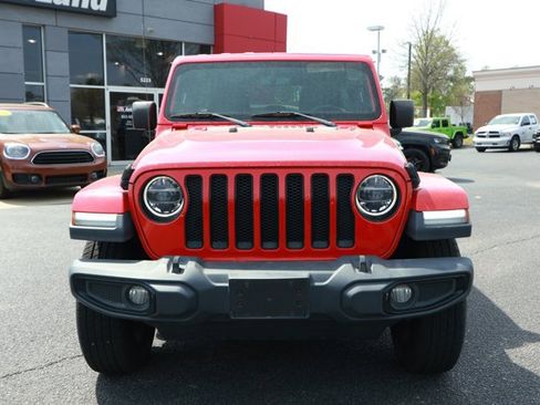 Used 2020 Jeep Wrangler Unlimited Sahara image 2
