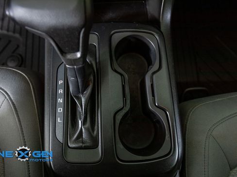 Used 2020 Chevrolet Colorado W/T w/ WT Convenience Package RWD image 23