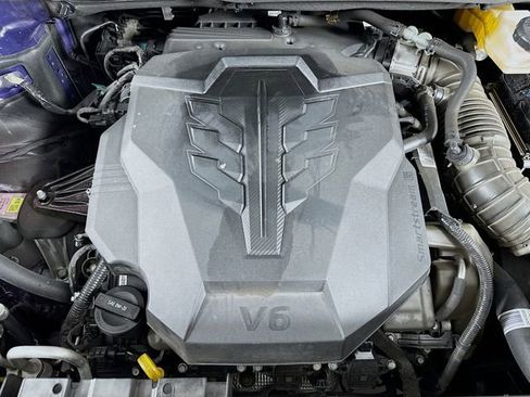 Used 2025 Kia Carnival image 30