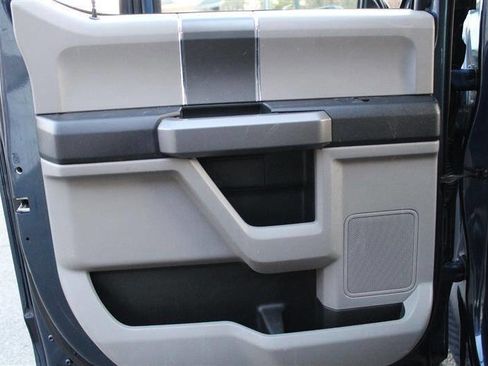 Used 2015 Ford F150 XLT w/ Equipment Group 302A Luxury image 26