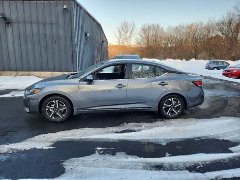 Certified 2025 Nissan Sentra SV w/ All-Weather Package FWD image 7