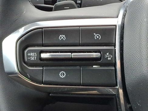 Used 2025 GMC Acadia Elevation AWD/4WD image 21