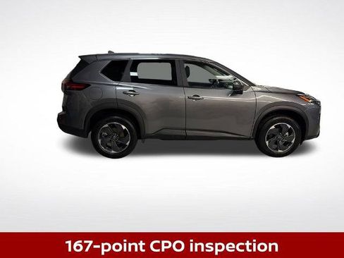 Certified 2025 Nissan Rogue SV AWD/4WD image 7