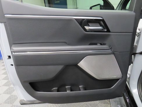 Used 2025 GMC Sierra EV Denali image 70