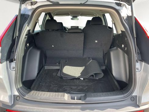 Used 2023 Honda CR-V LX image 9
