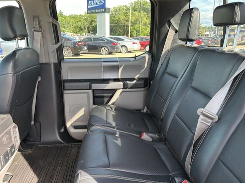 Used 2018 Ford F150 XLT w/ Equipment Group 302A Luxury AWD/4WD image 42