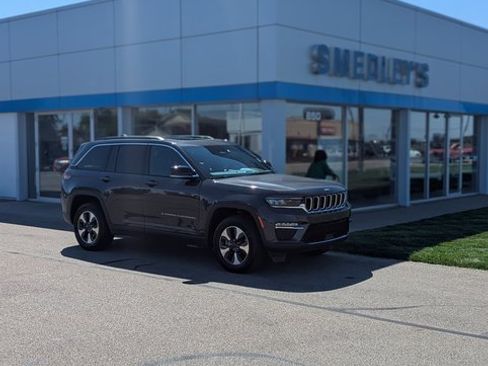 Used 2024 Jeep Grand Cherokee Limited 4xe image 1