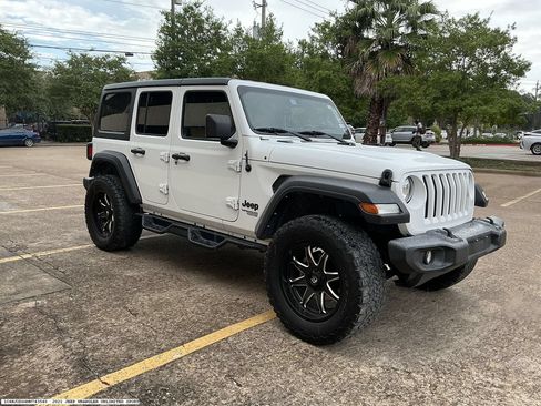 Used 2021 Jeep Wrangler Unlimited Sport AWD/4WD image 6