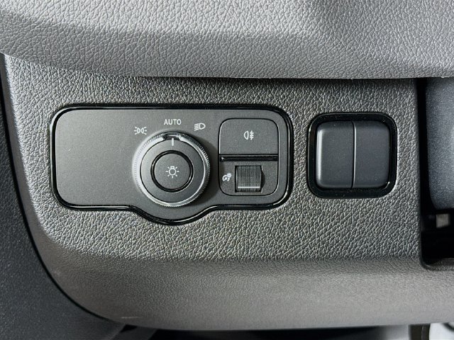Used 2026 Mercedes-Benz Sprinter 4500 image 10