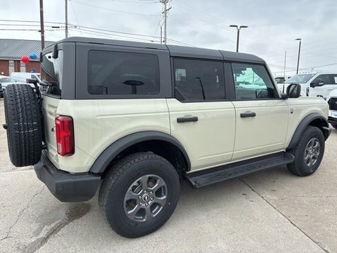 New 2026 Ford Bronco Big Bend image 10