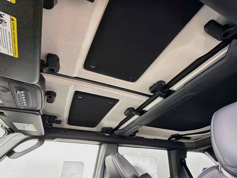 New 2026 Ford Bronco Raptor AWD/4WD image 5