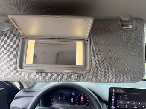 Used 2024 Honda Accord Touring image 33