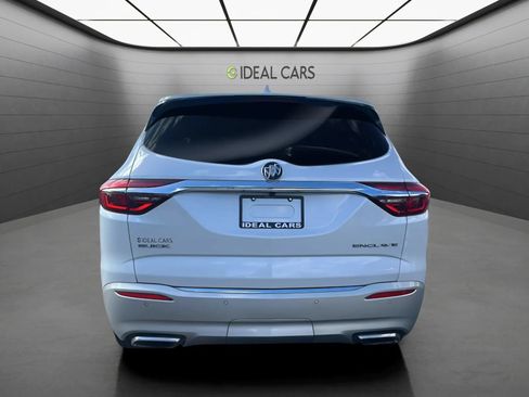 Used 2018 Buick Enclave Essence FWD image 6