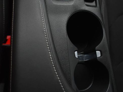 Used 2020 Chevrolet Camaro SS image 26