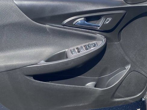 Used 2020 Chevrolet Malibu LT FWD image 21
